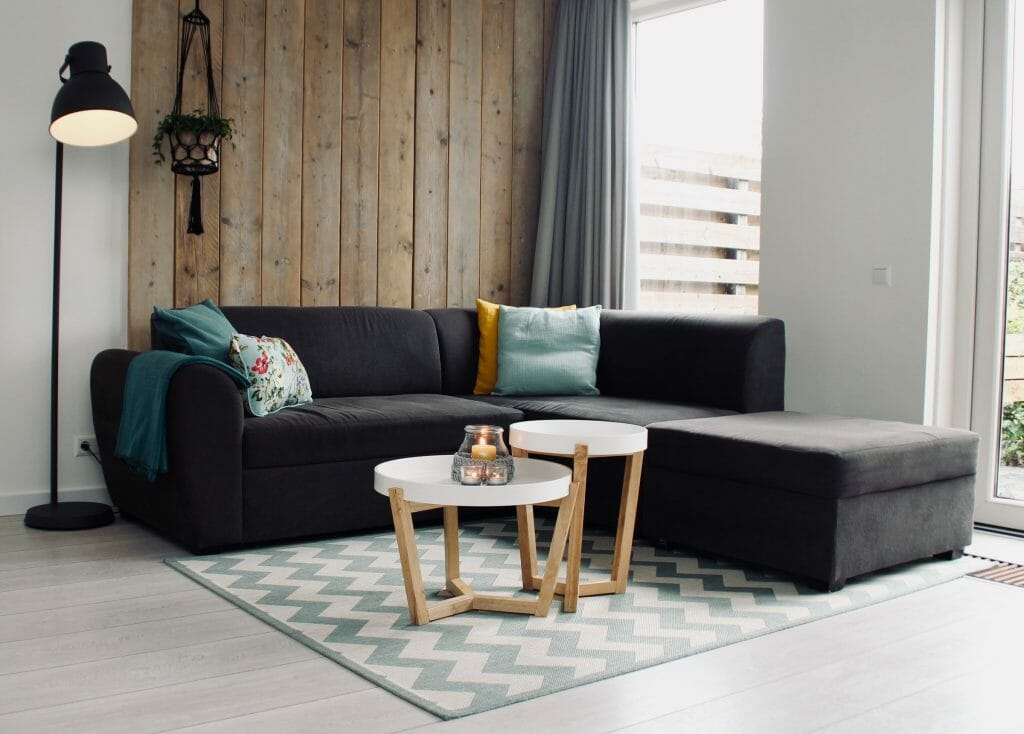 Who Is Soffa Magazine? minimal lounge room setting